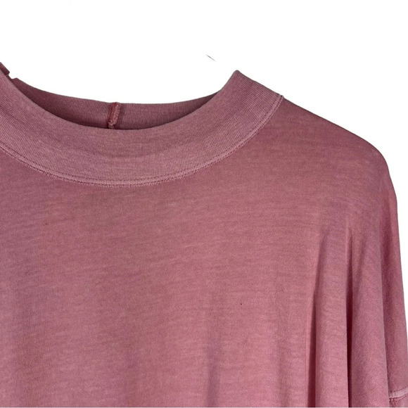 WE THE FREE Pink Long Sleeve Mock Neck oversized T-Shirt Medium - Picture 3 of 9